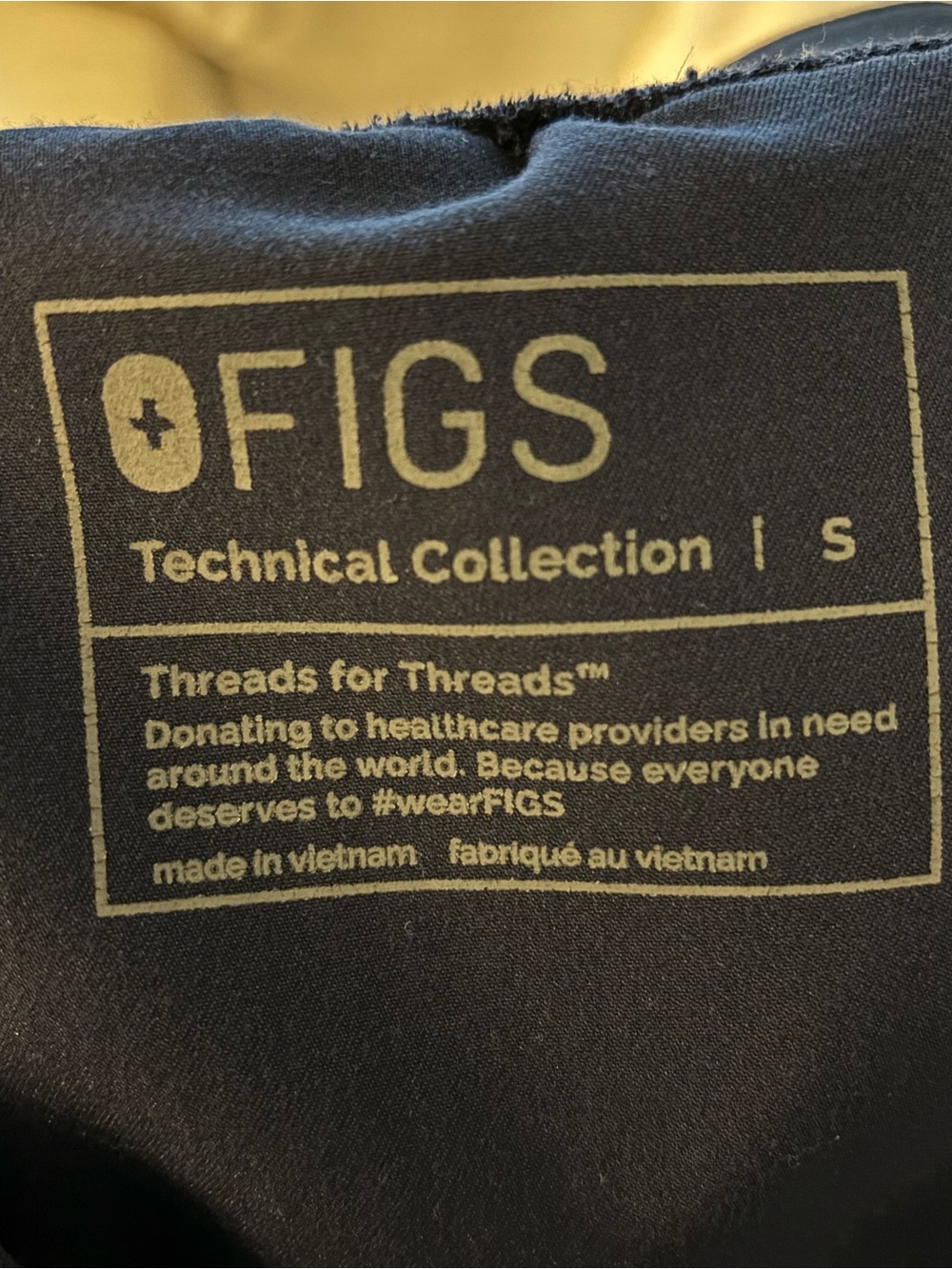 FIGS Scrub Set- Black - Picture 11 of 12